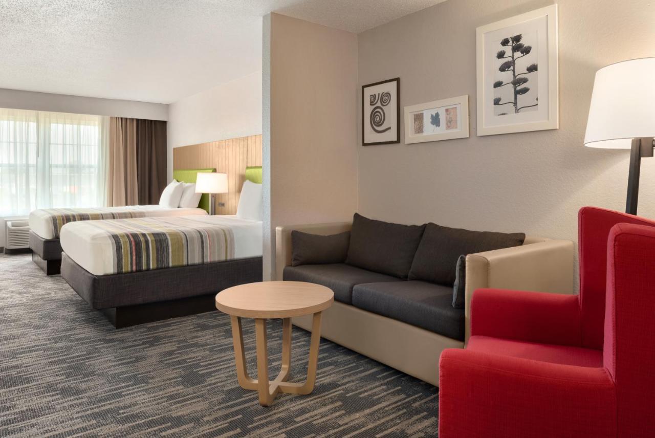 Country Inn & Suites By Radisson, Pella, Ia מראה חיצוני תמונה