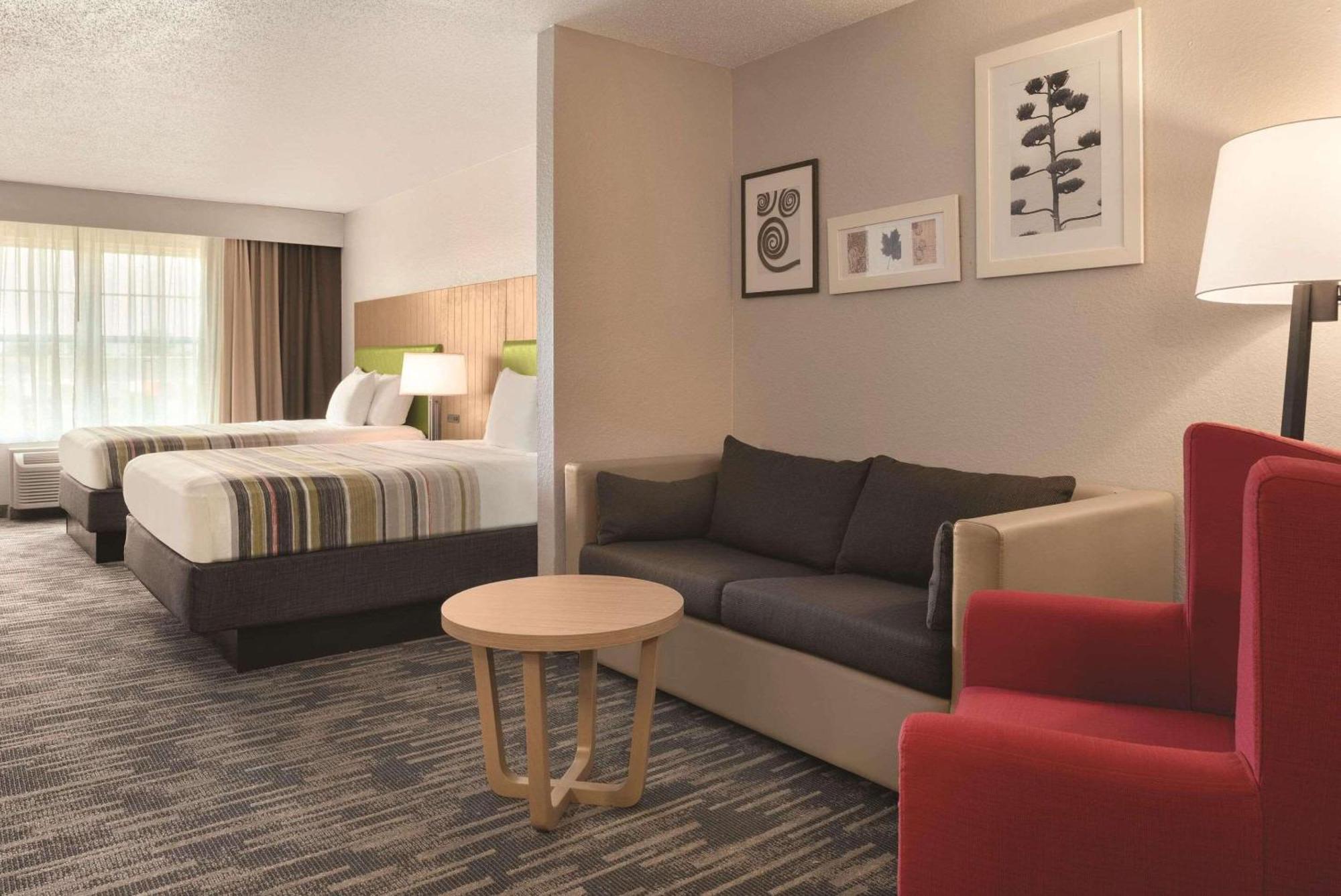 Country Inn & Suites By Radisson, Pella, Ia מראה חיצוני תמונה