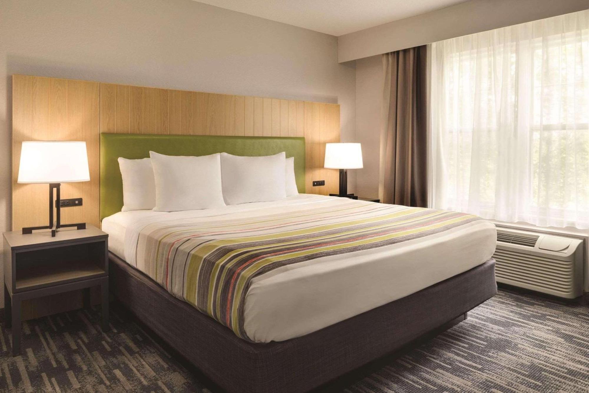 Country Inn & Suites By Radisson, Pella, Ia מראה חיצוני תמונה