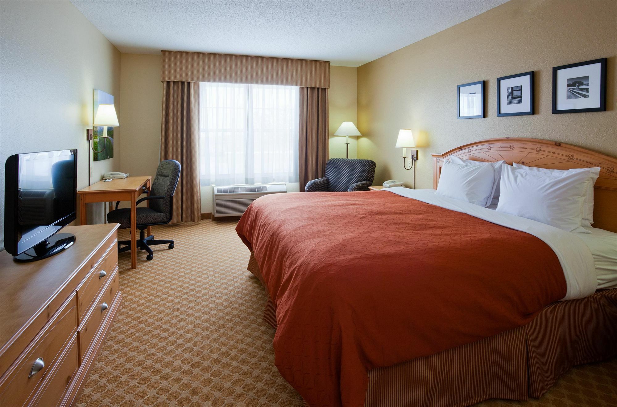 Country Inn & Suites By Radisson, Pella, Ia מראה חיצוני תמונה